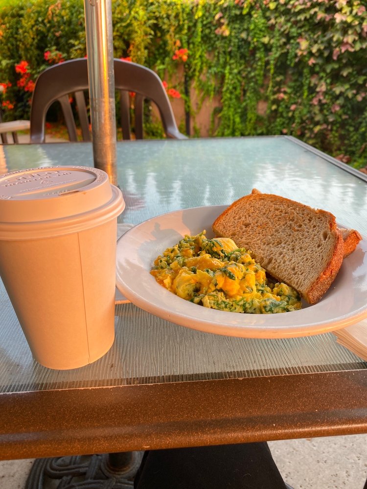 Bellachino's Cafe