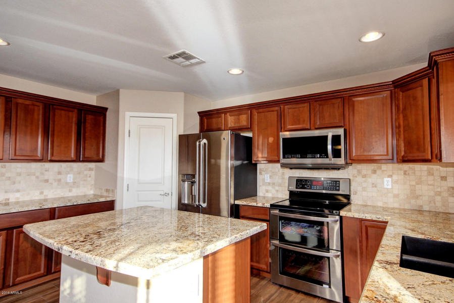 image of business Savant Builders