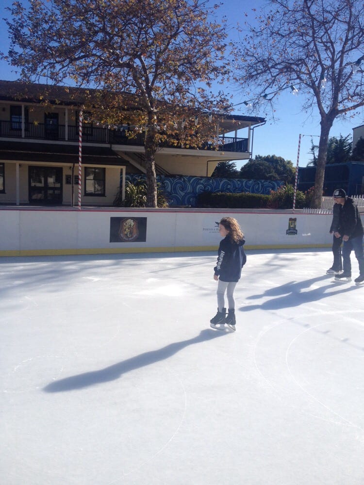 Ice Skating By The Bay Skating Rinks Custom House Plz, Monterey, CA