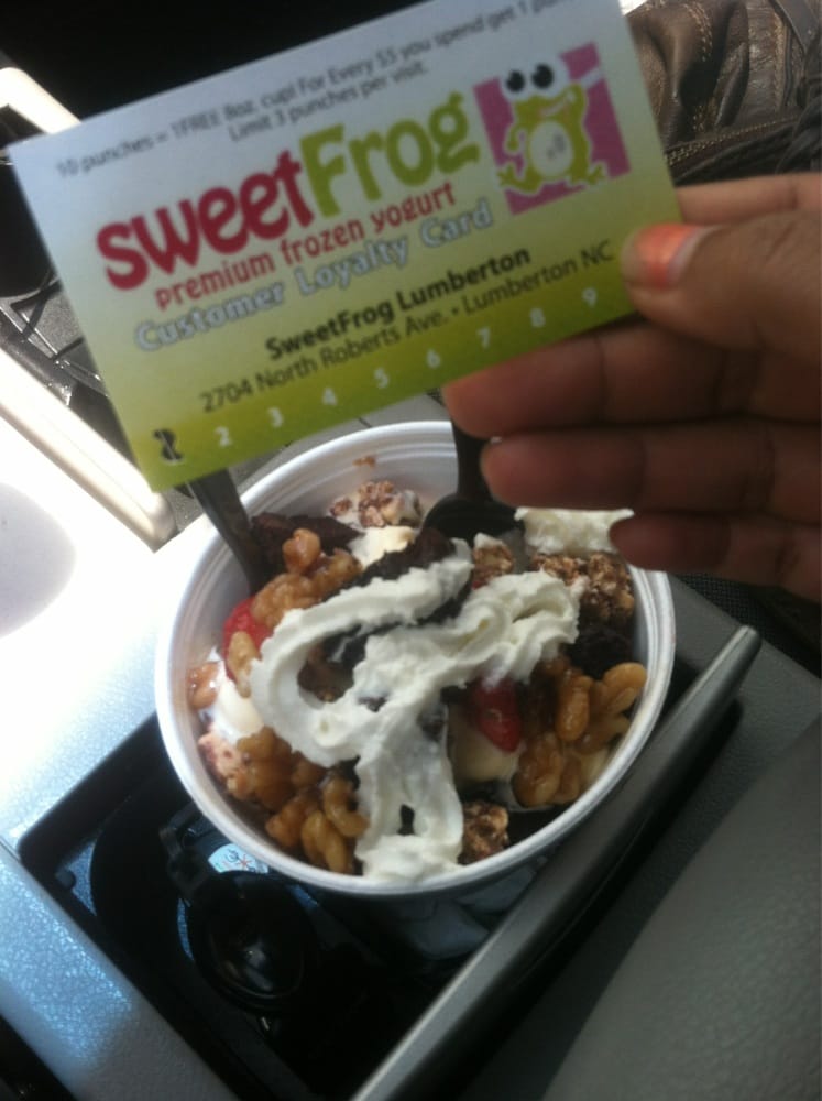 sweetFrog Premium Frozen Yogurt