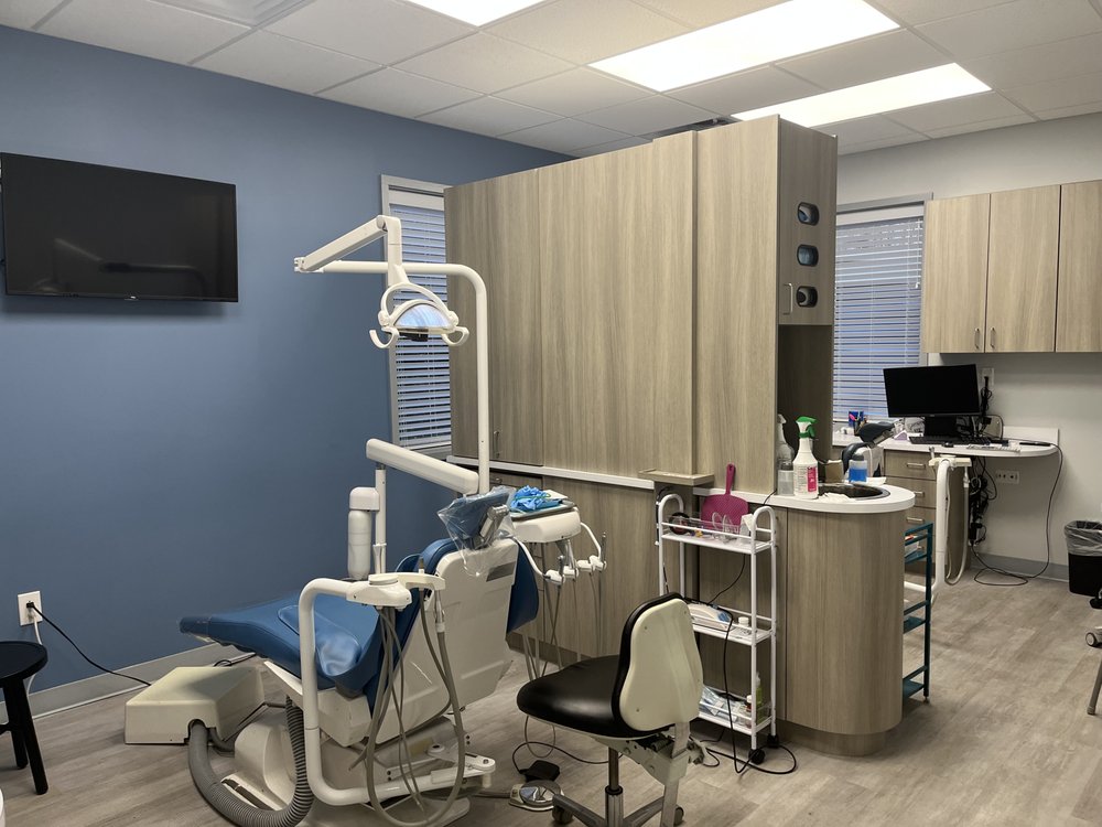 image of business Davis Dental Center