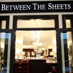 between the sheets 30 photos 17 reviews home decor 3333 bear between the sheets del mar