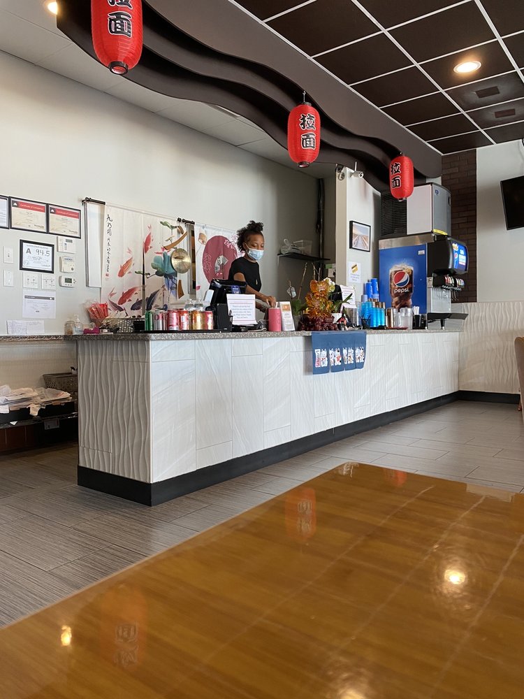 Qinji Hawaiian BBQ & Ramen