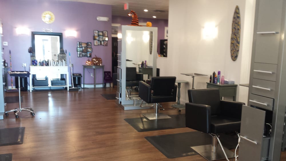 Waves Salon