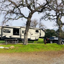 Trailer Hitch Rv 33 Photos 83 Reviews Dealers 215 N Trailer Hitch Rv 33 Photos 83 Reviews Dealers 215 N Frontage Rd Nipomo Ca Phone Number Last Updated December 17 2018 Yelp