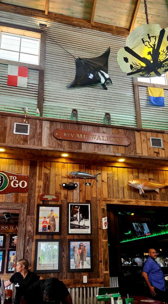 Flanigan’s Seafood Bar And Grill - Hollywood