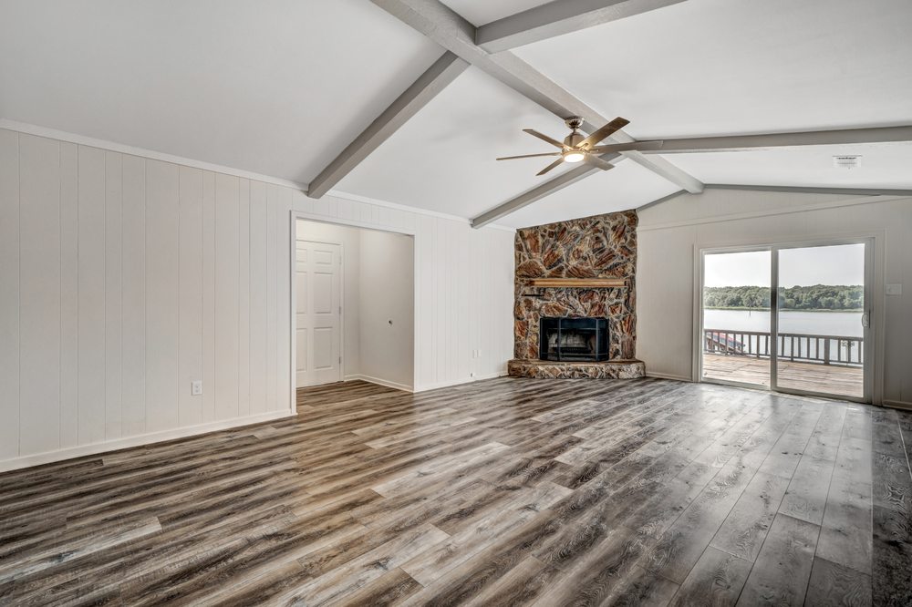 image of business Stroud’s Flooring