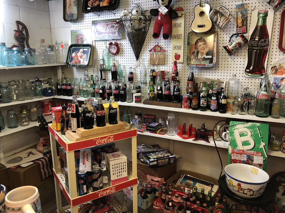 Baker's Antiques