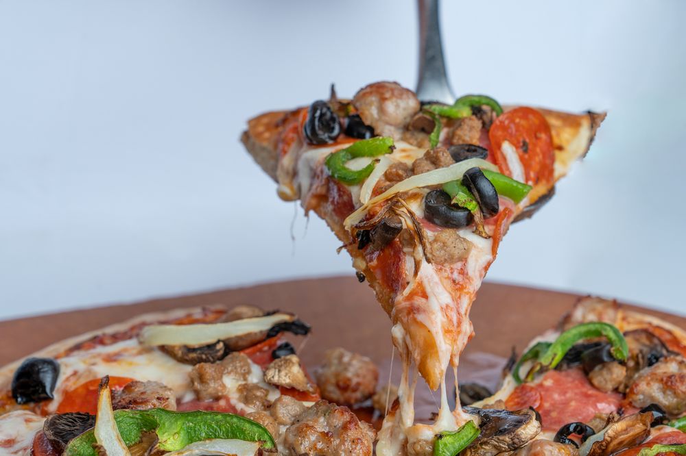 Famous Pizza Famous Pizza