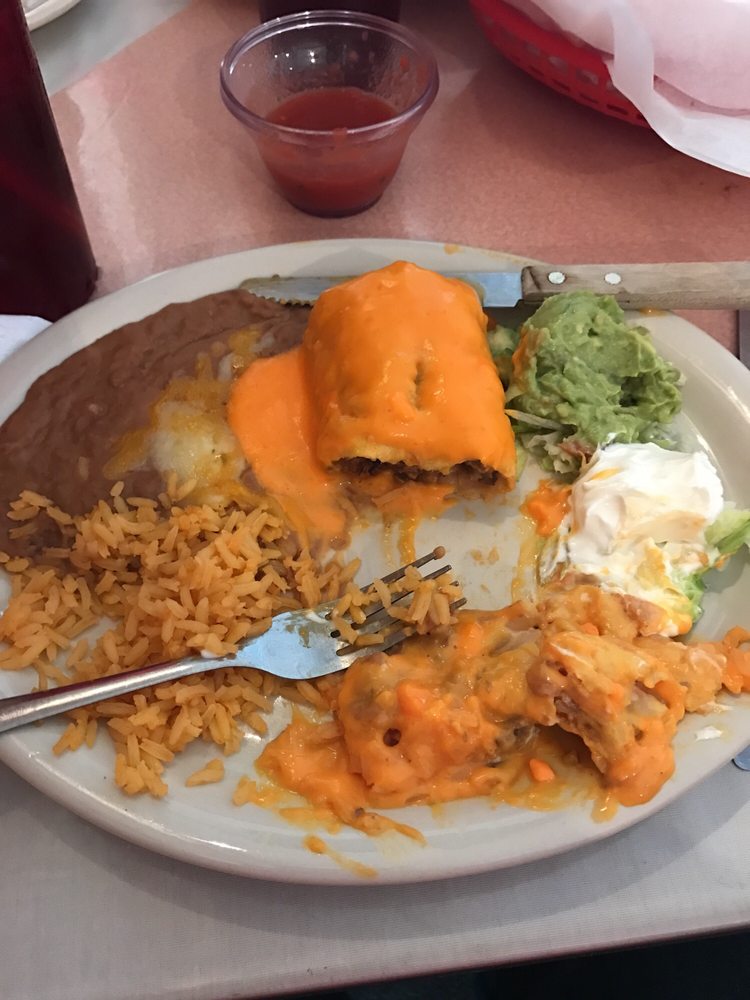 La Fiesta Mexican Restaurant 14 Photos & 23 Reviews Mexican 728 N