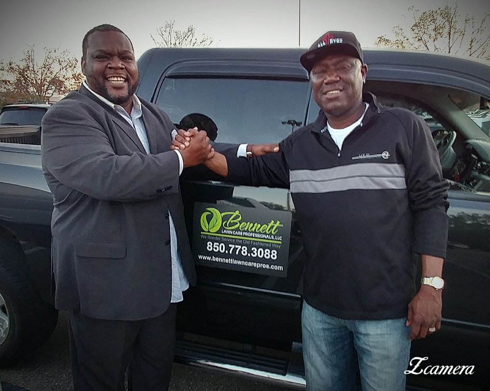 Bennett Lawn Care Professionals