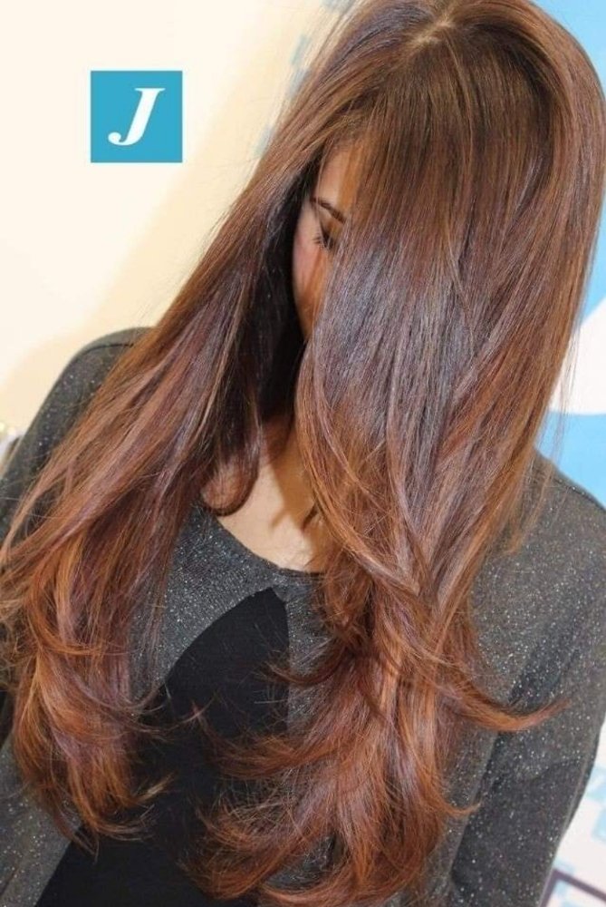 Martha Flores Salon