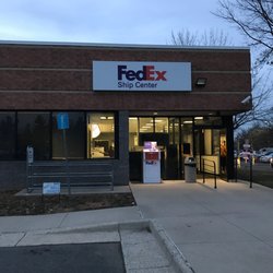 FedEx Ship Center gift card