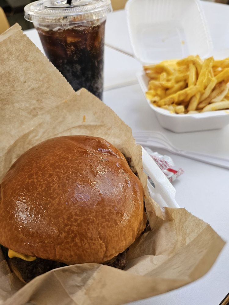 Incredible Burger