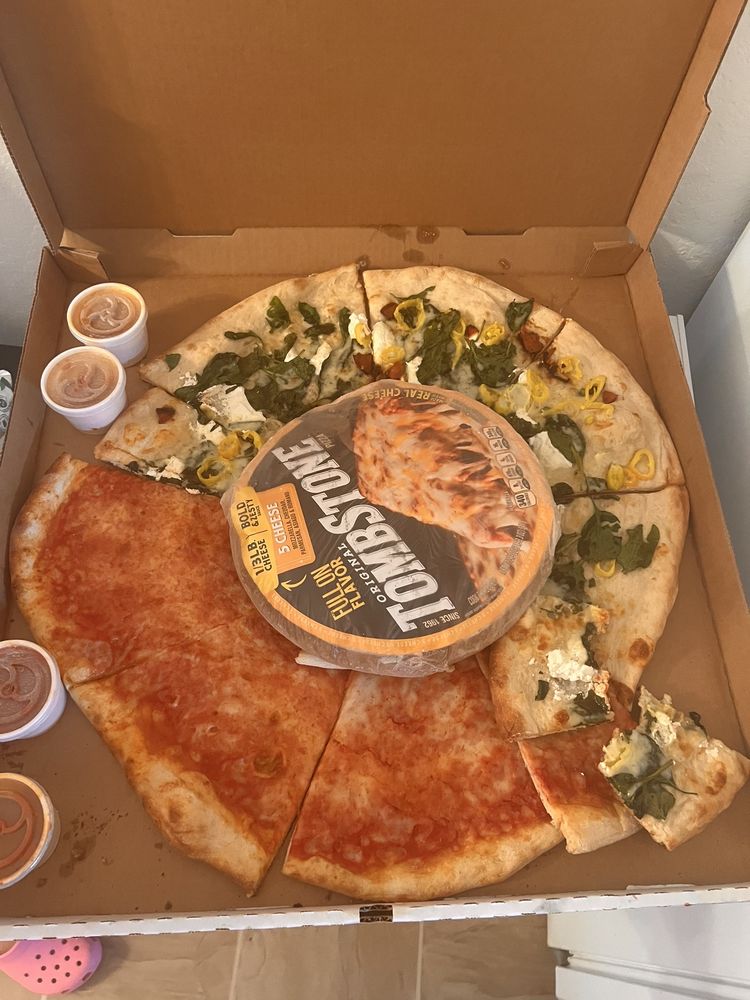 Bizzarro Pizza