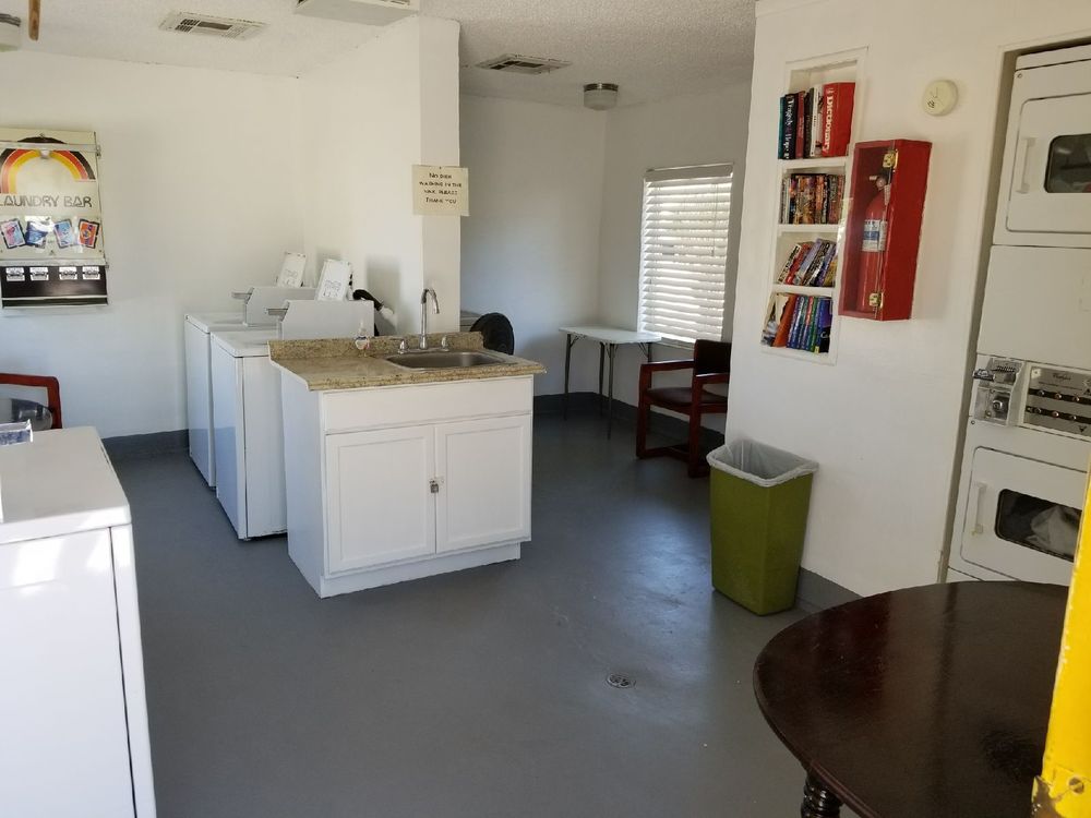 Available RV Rentals Barstow, CA 1 %business_name