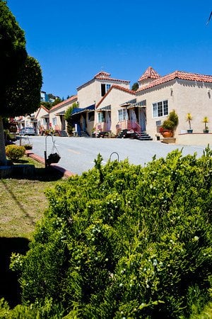 Alpine Inn Suites 74 Photos 152 Reviews Hotels 560 Carter Alpine Inn Suites 74 Photos 152 Reviews Hotels 560 Carter St Crocker Daly City Ca Phone Number Last Updated December 19 2018 Yelp