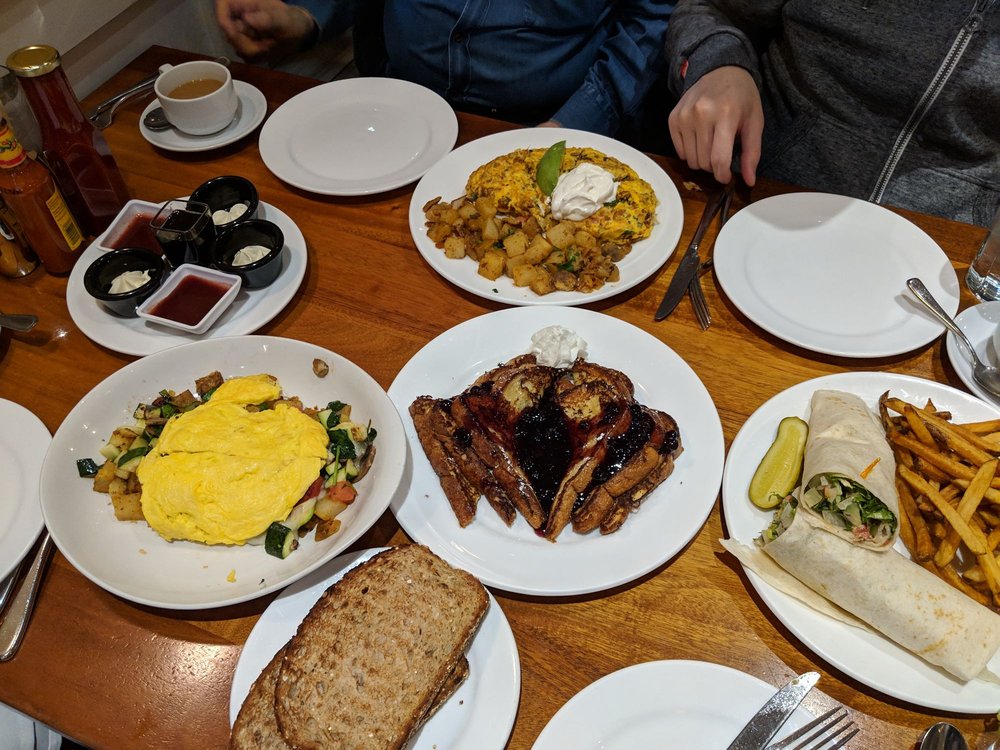 Meli Cafe & Juice Bar