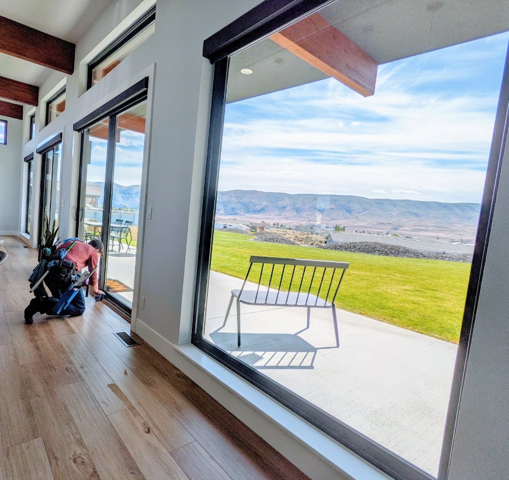 PNW Window Cleaning and House Washing