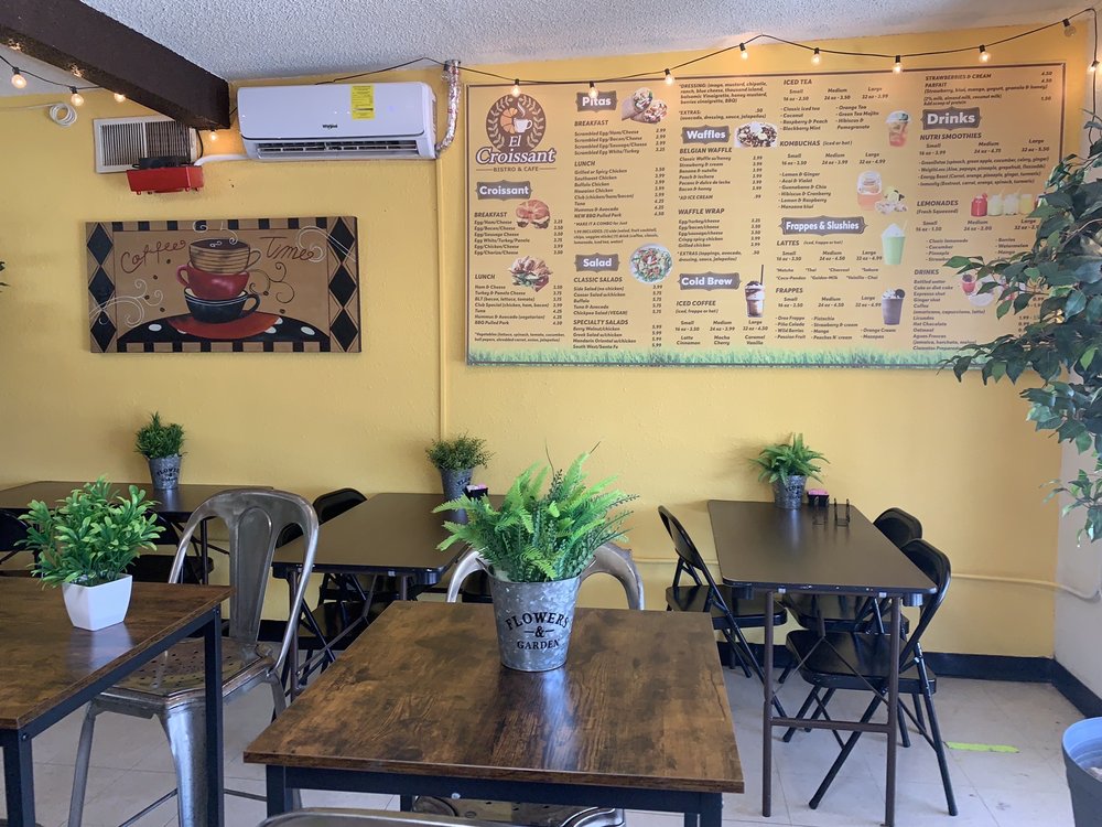 El Croissant Bistro & Cafe