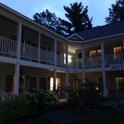 M22 Inn Glen Arbor 11 Photos 13 Reviews Hotels 5793 S Photo Of M22 Inn Glen Arbor Mi United States