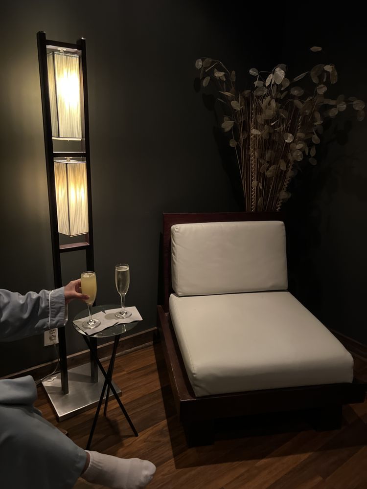 Adagio Massage Co & Spa