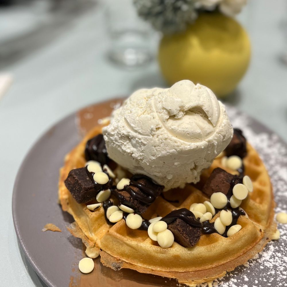 Demetres Downtown Markham