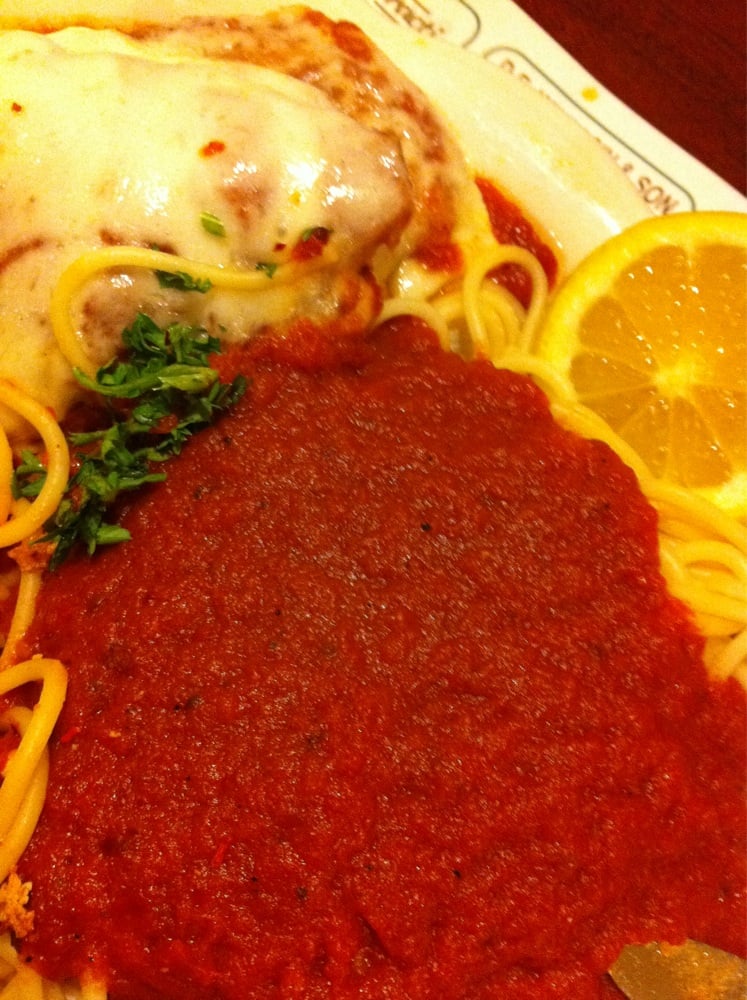 Genova’s Pizza & Restaurant 10 Reviews Pizza 462 North Main St