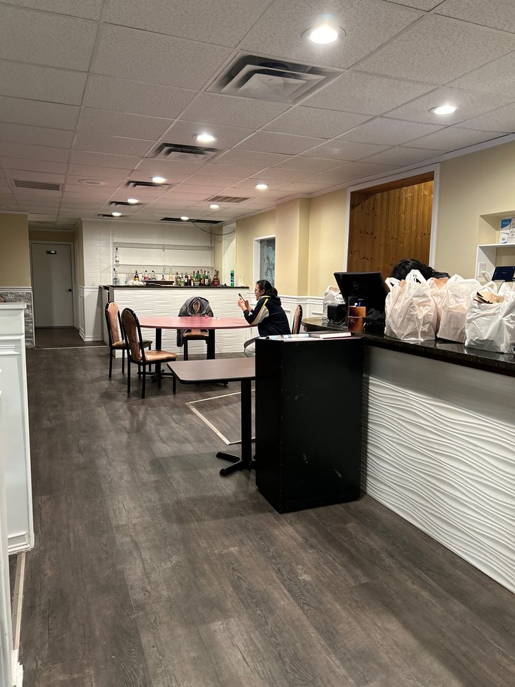 New Dumpling & Sushi House