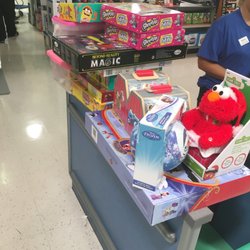 Toys R Us Closed 10 Reviews Toy Stores 26286 Us 19 N