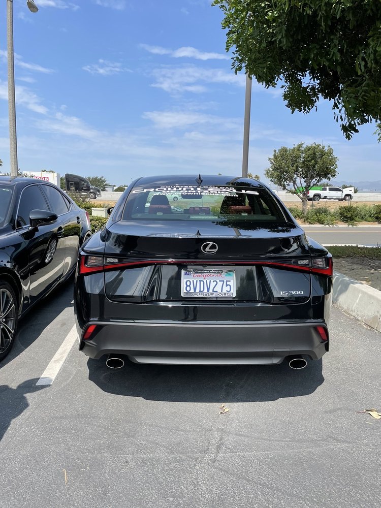 Crown Lexus