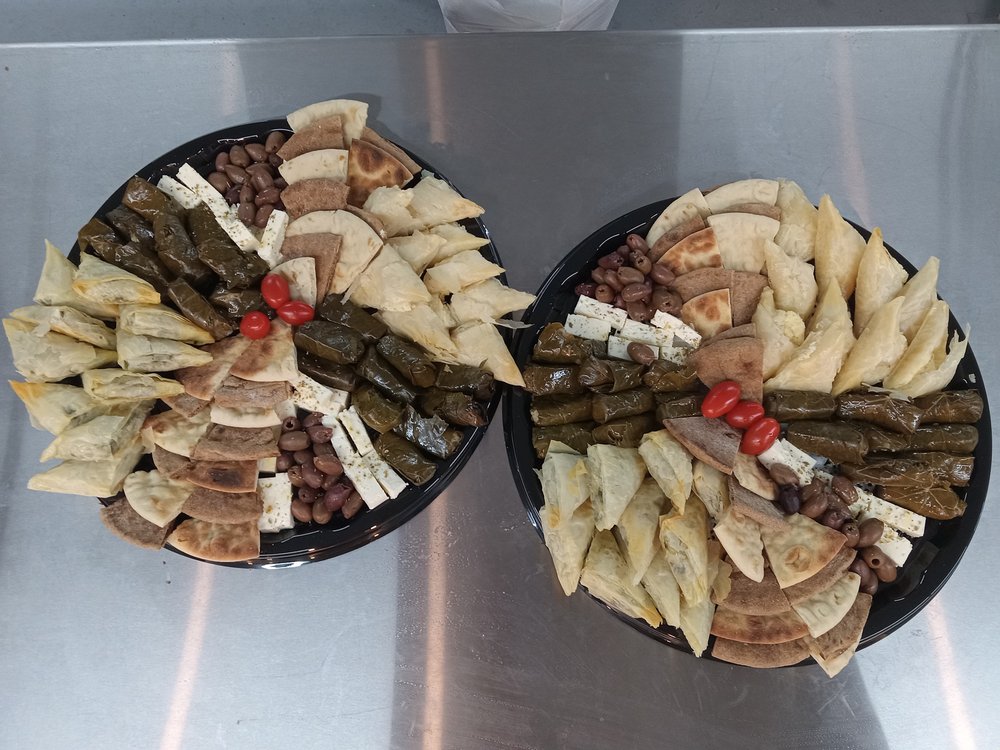 Kosta's Authentic Grill