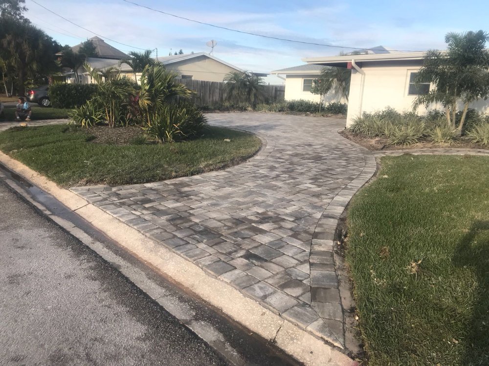 Paver Driveway In Lions Bridge Mega Old Towne Pavers Yelp Photo Of Jr Pavers Saint Petersburg Fl United States Paver Driveway In