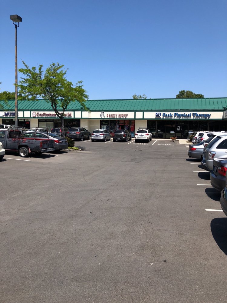 Racket Supply 25 Reviews Sporting Goods 10570 S De Anza Blvd