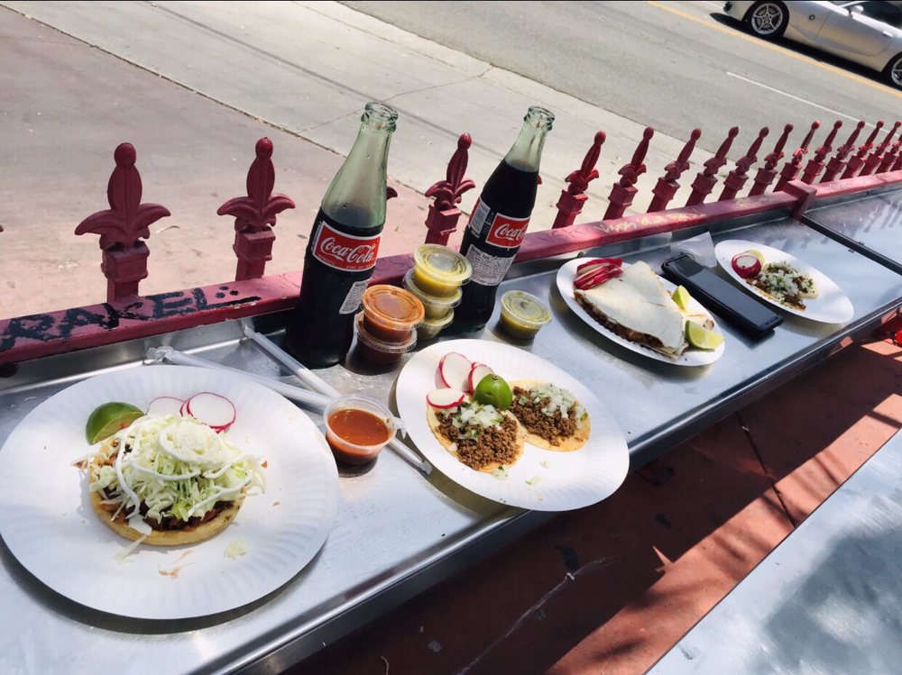 Leo's Tacos Truck Leo's Tacos Truck