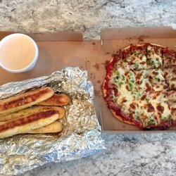 The Best 10 Pizza Places In Evansville Last Updated December Evansville Twisted Tomato Pizza