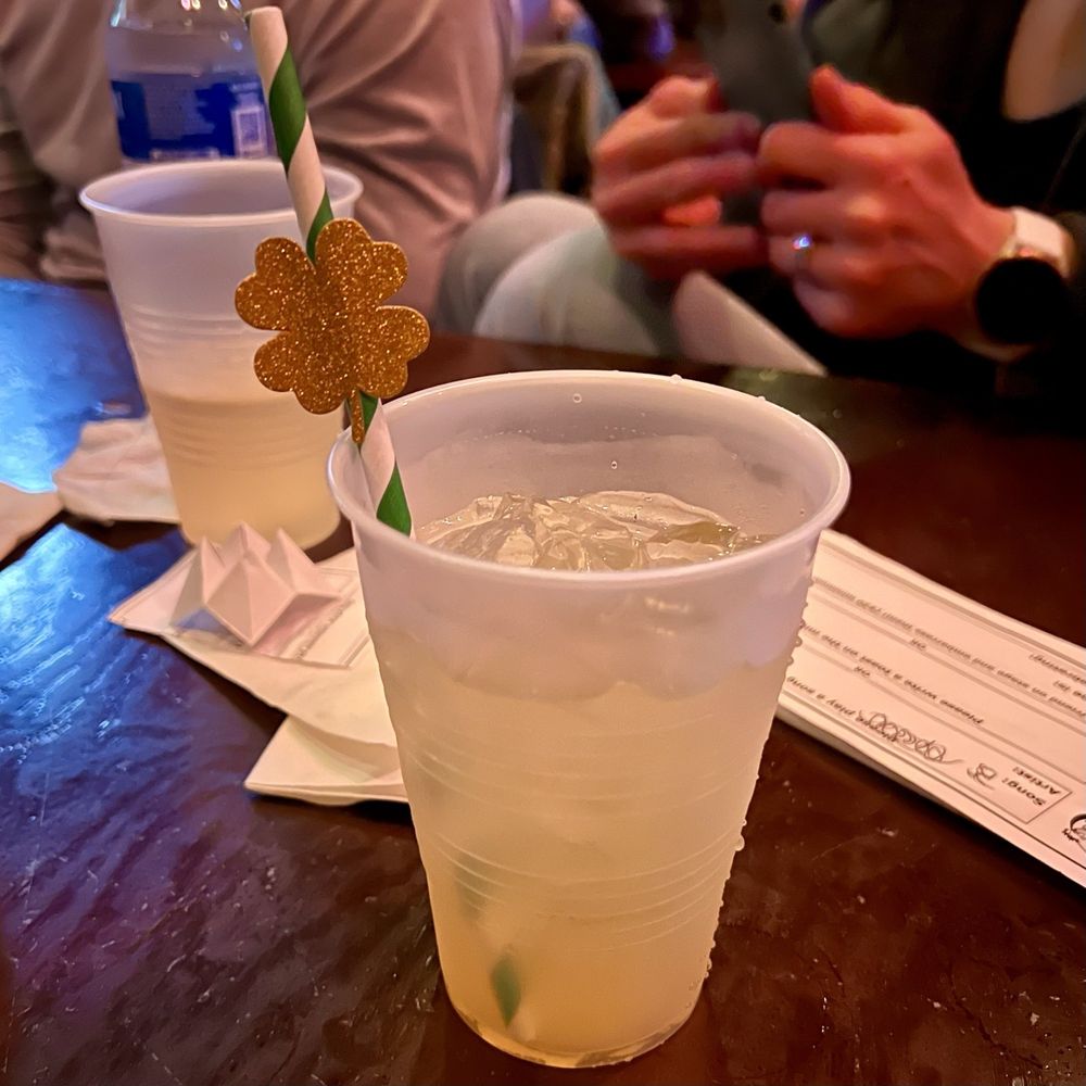 Off the Wagon Dueling Piano Bar