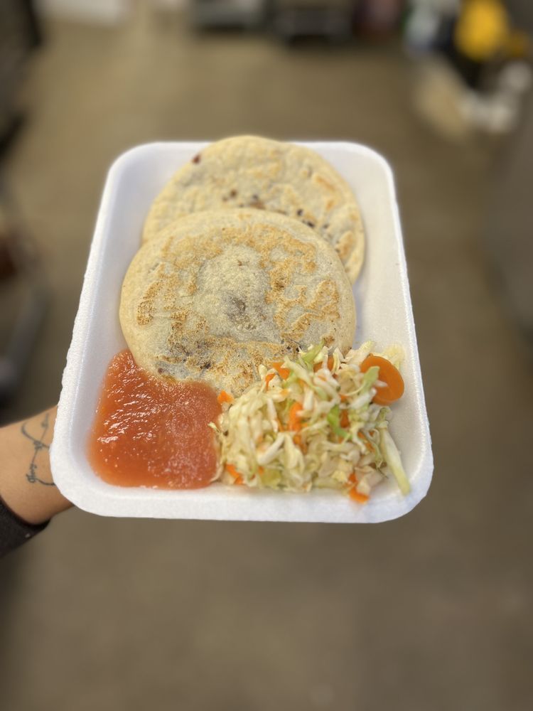 Gigi's Pupusas