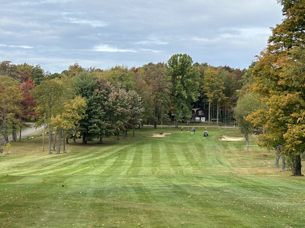 Pine Acres Country Club
