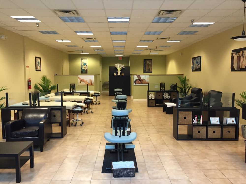 Home Spa （massage） Near the entrance sears in the florida mall - Yelp