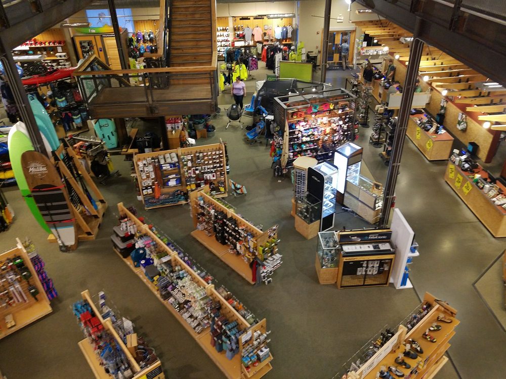 REI 10 Photos & 21 Reviews Outdoor Gear 31 Schenck Pkwy