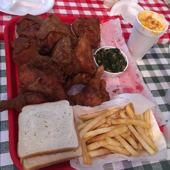 gus s world famous fried chicken 47 photos 44 reviews gus s world famous fried chicken 47 photos 44 reviews