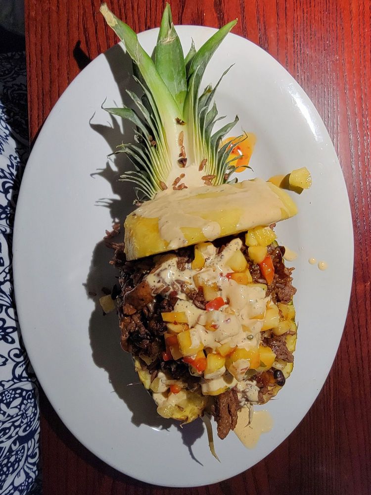 King Queen Caribbean Bar & Grill