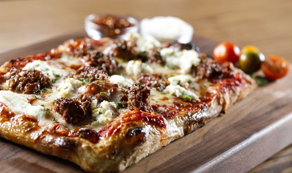 P Za Kitchen