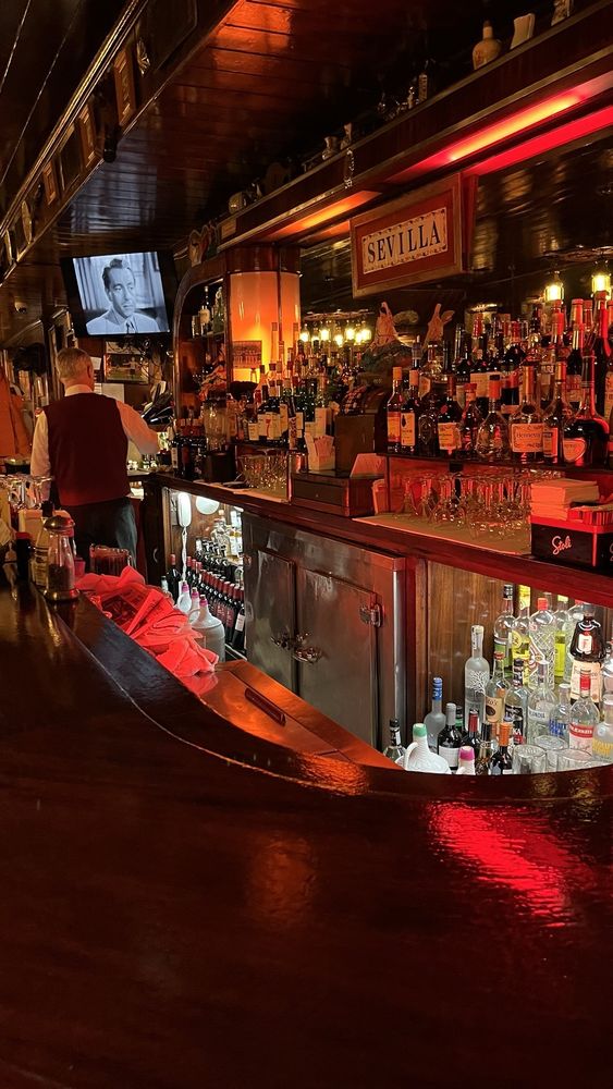 Sevilla Restaurant & Bar