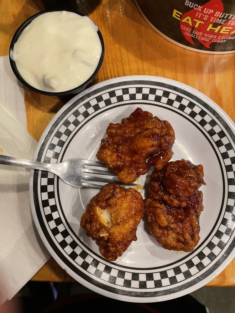 Quaker Steak & Lube - Erie