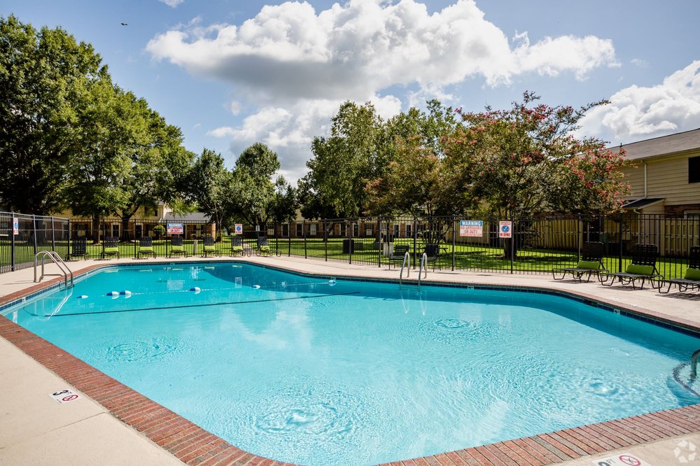 Colony Village Apartments