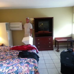Sea Beach Plaza Motel 11 Reviews Hotels 3081 Harbor Dr Fort Photo Of Sea Beach Plaza Motel Fort Lauderdale Fl United States Room