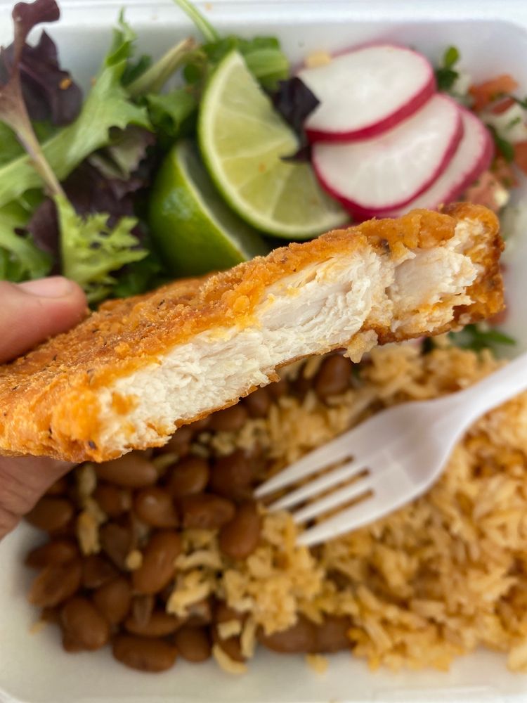 Juanitas Kitchen, Los Angeles | Roadtrippers