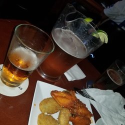 Grunions Sports Bar Grill 68 Photos 157 Reviews Bars Photo Of Grunions Sports Bar Grill Manhattan Beach Ca United States
